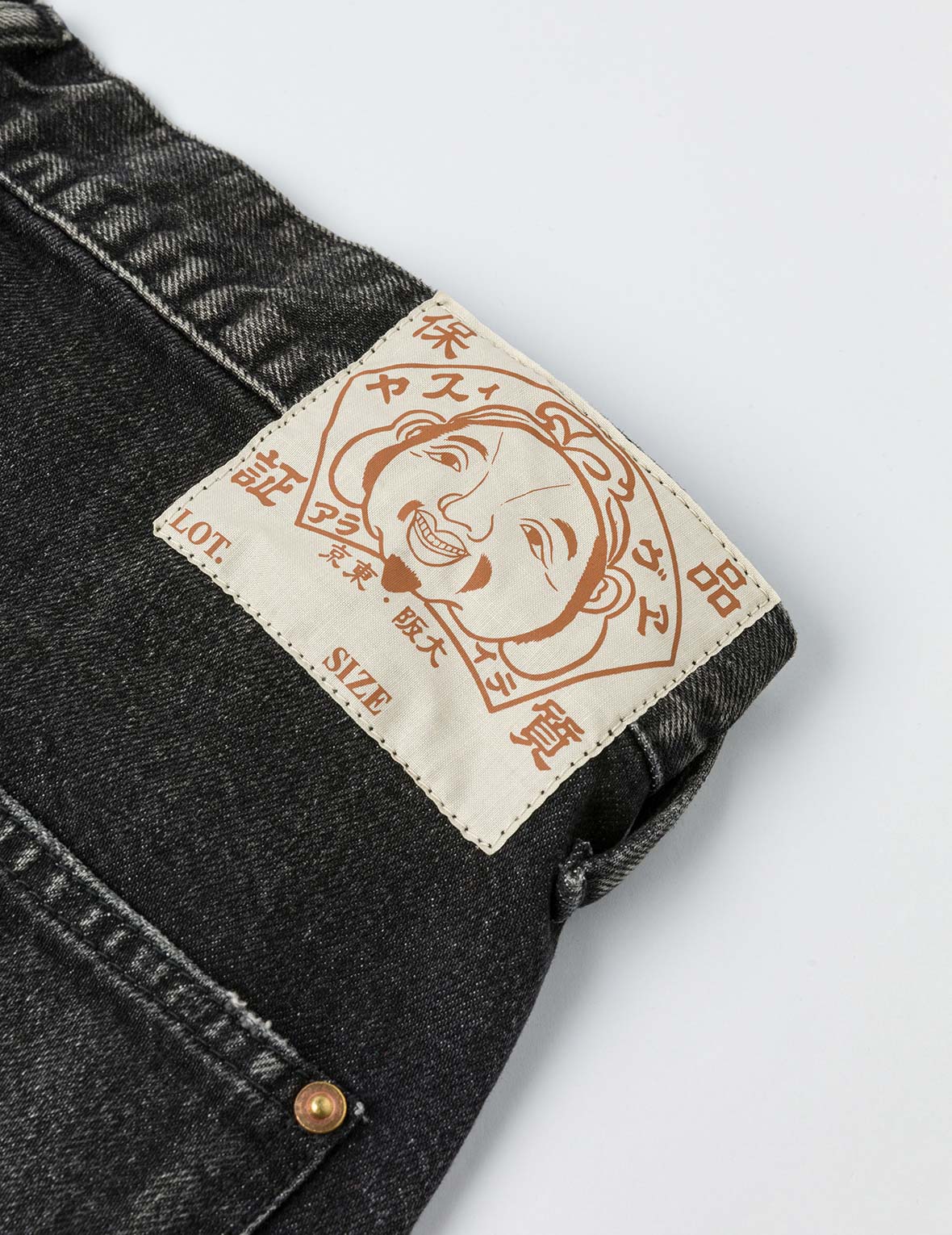 洗水海鷗刺繡常規版畫家牛仔褲