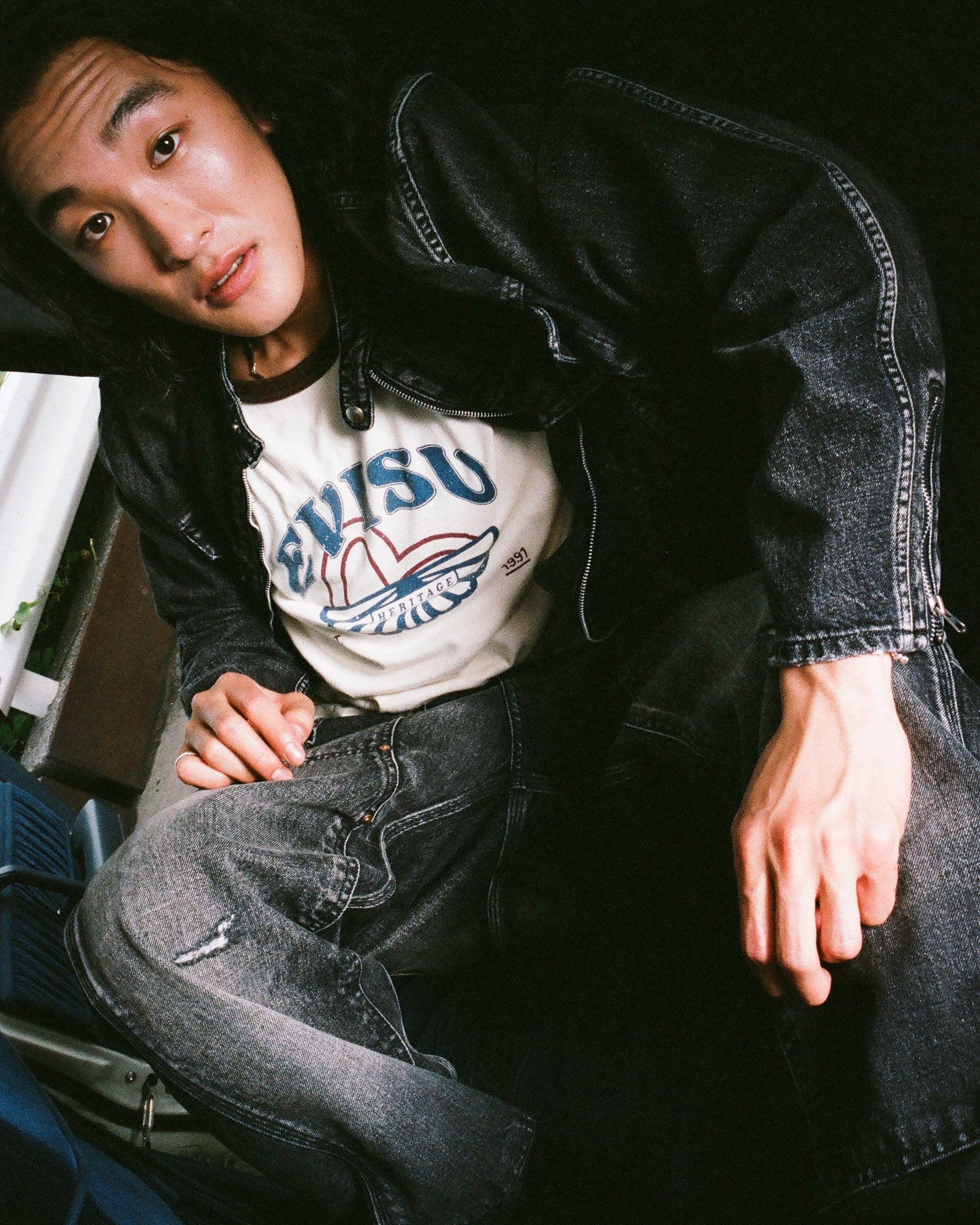 洗水海鷗刺繡常規版畫家牛仔褲