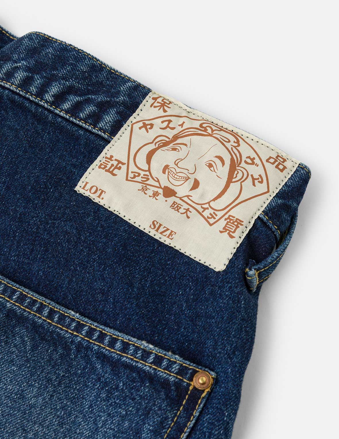 洗水海鷗刺繡常規版畫家牛仔褲