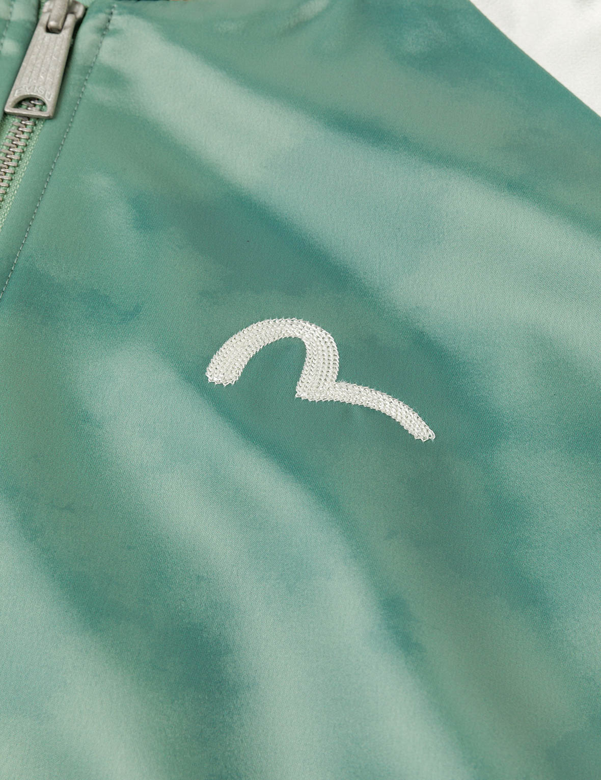 尋寶主題刺繡橫須賀夾克