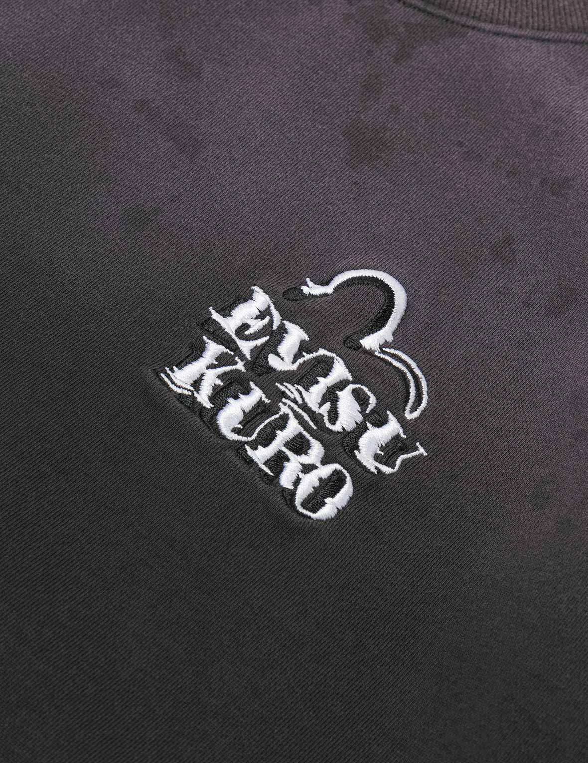 岩洗商標刺繡超寬版衛衣