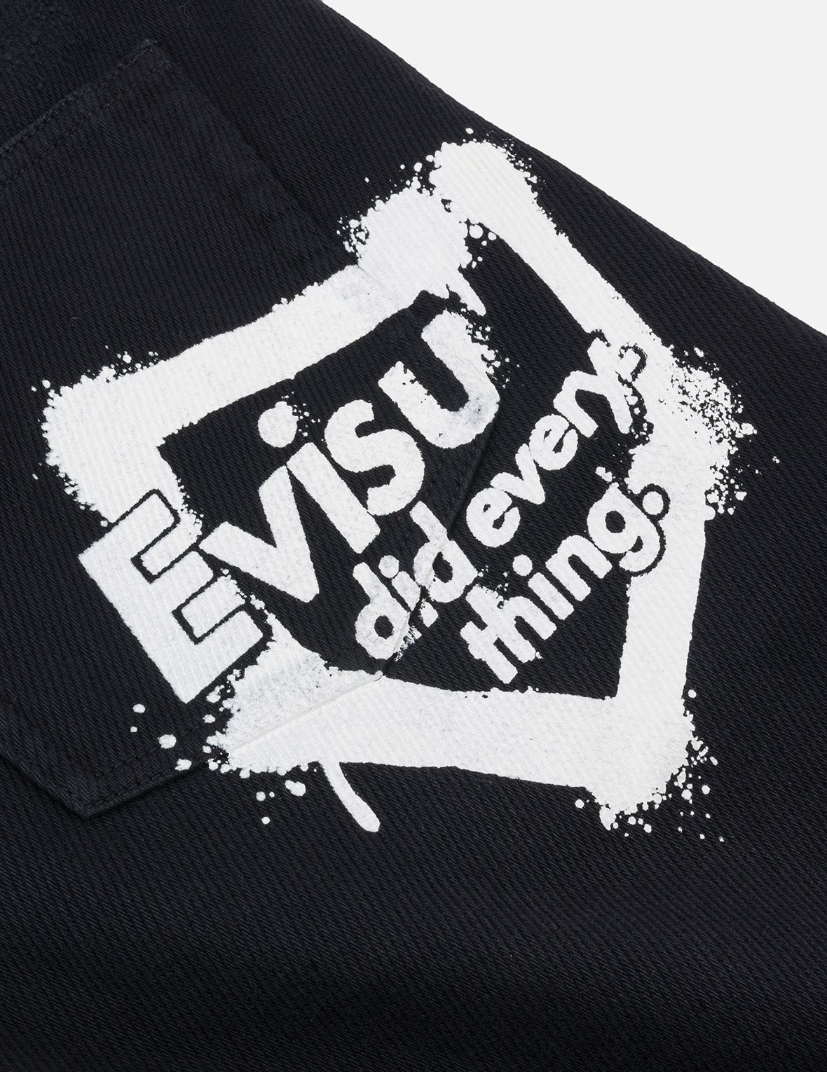 Kamon Appliqué Fashion Fit Denim Shorts