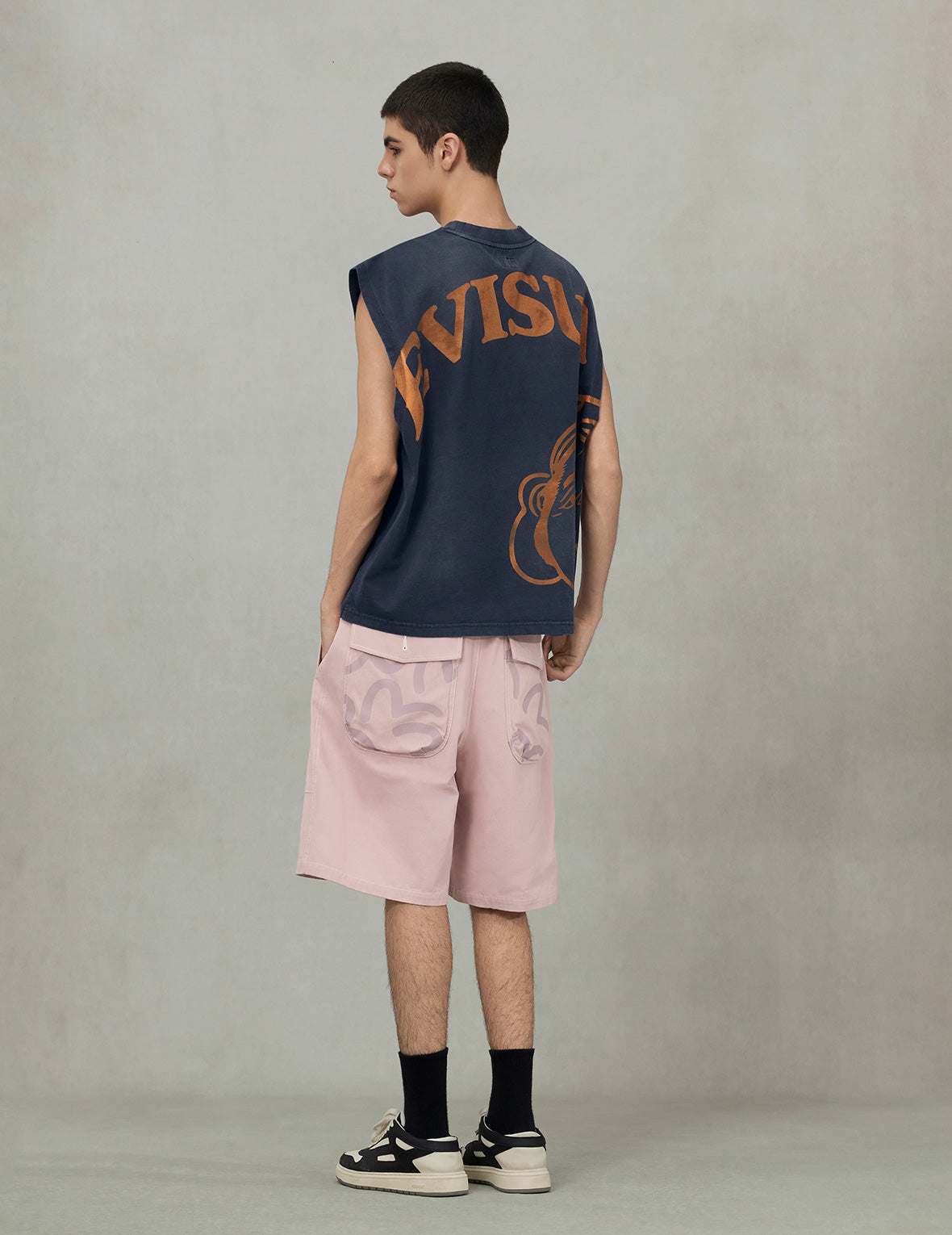 Allover Seagull Print Pocket Oversized Shorts