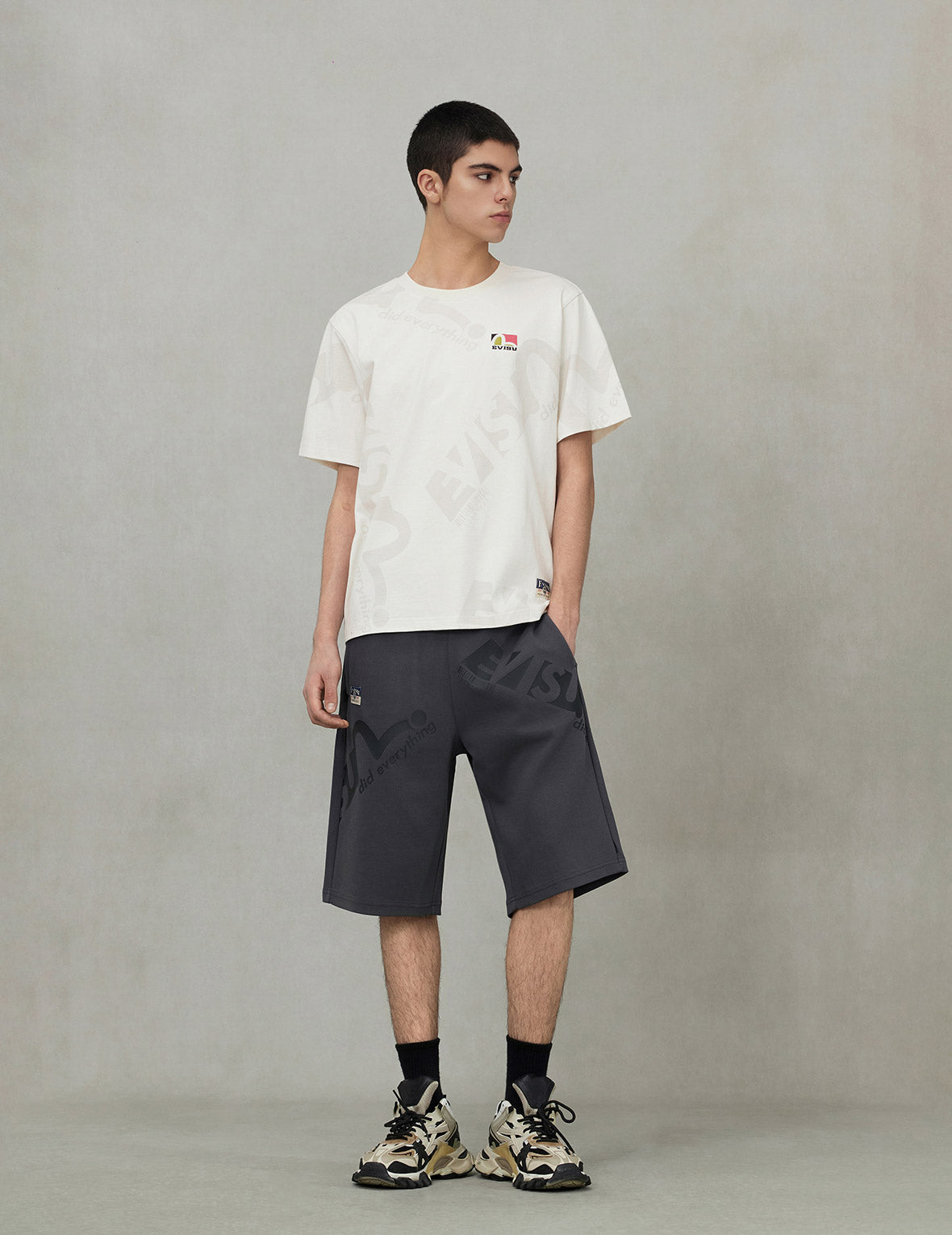 Allover Logo and Seagull Print Regular Fit Sweatshorts