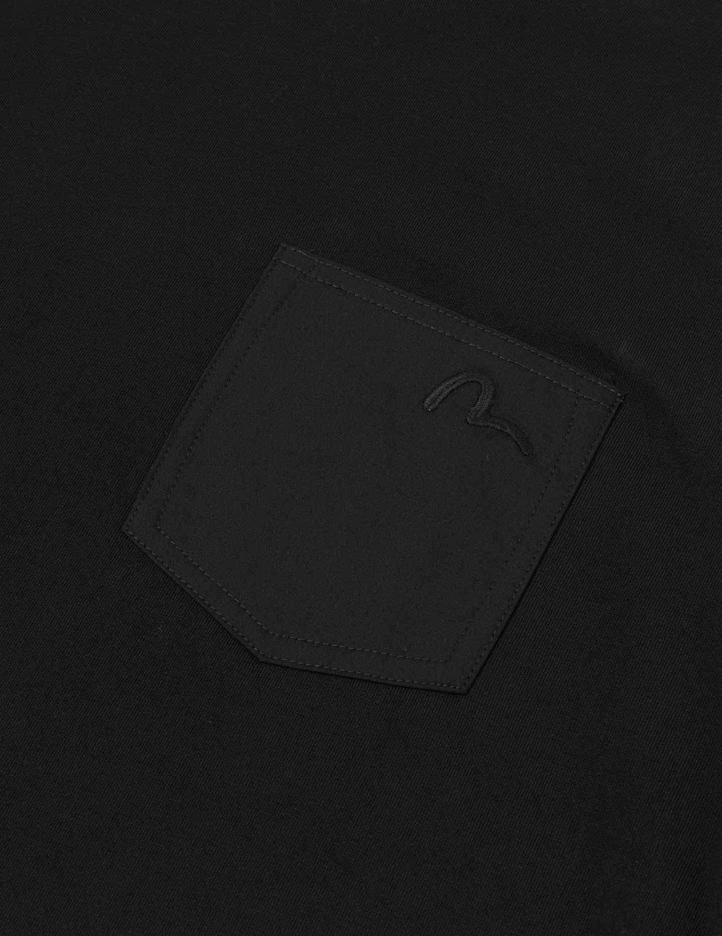 Seagull Embroidery Stitching Pocket Relax Fit T-Shirt