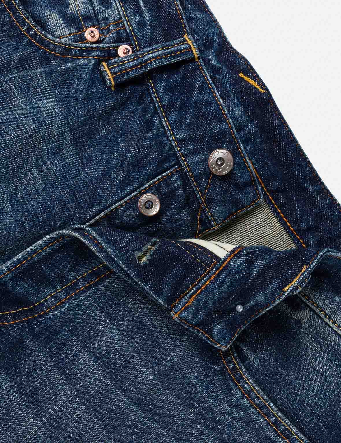 織錦拼布多口袋牛仔短褲