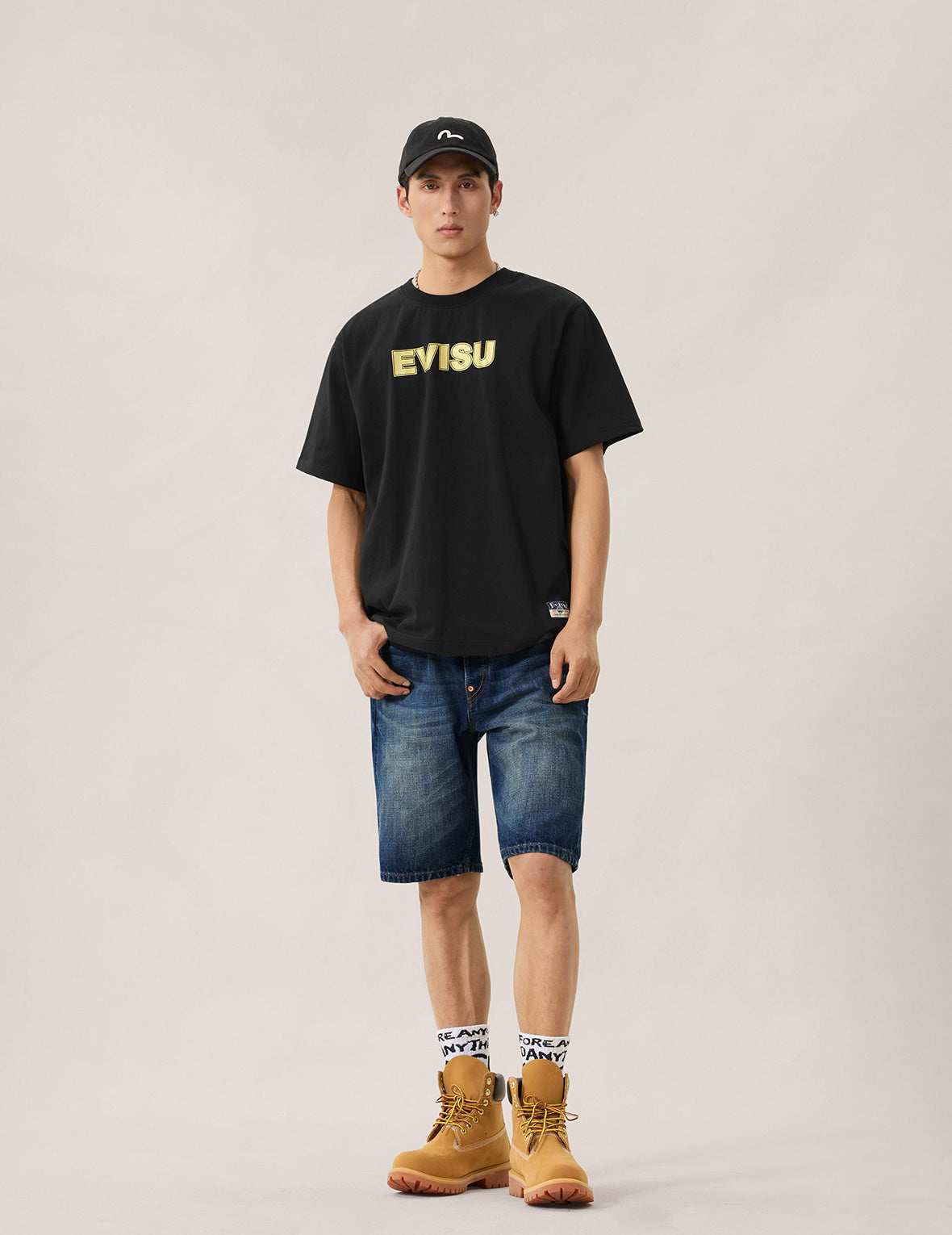 織錦拼布多口袋牛仔短褲