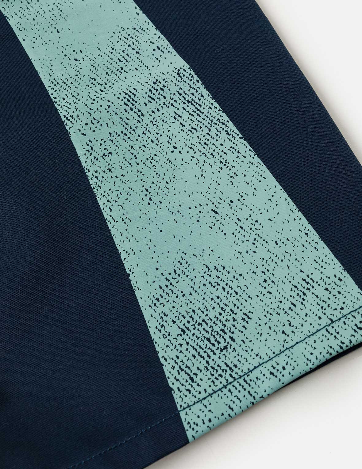 大型M印花梭織短褲