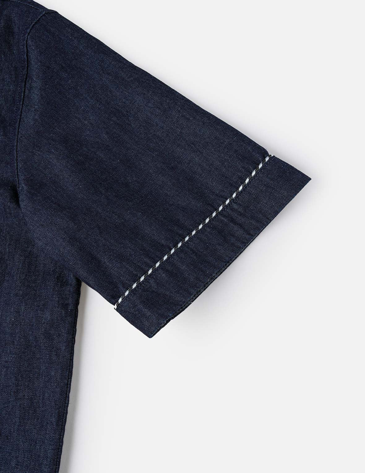 Whip-stitch Dual Pocket Boxy Denim Shirt