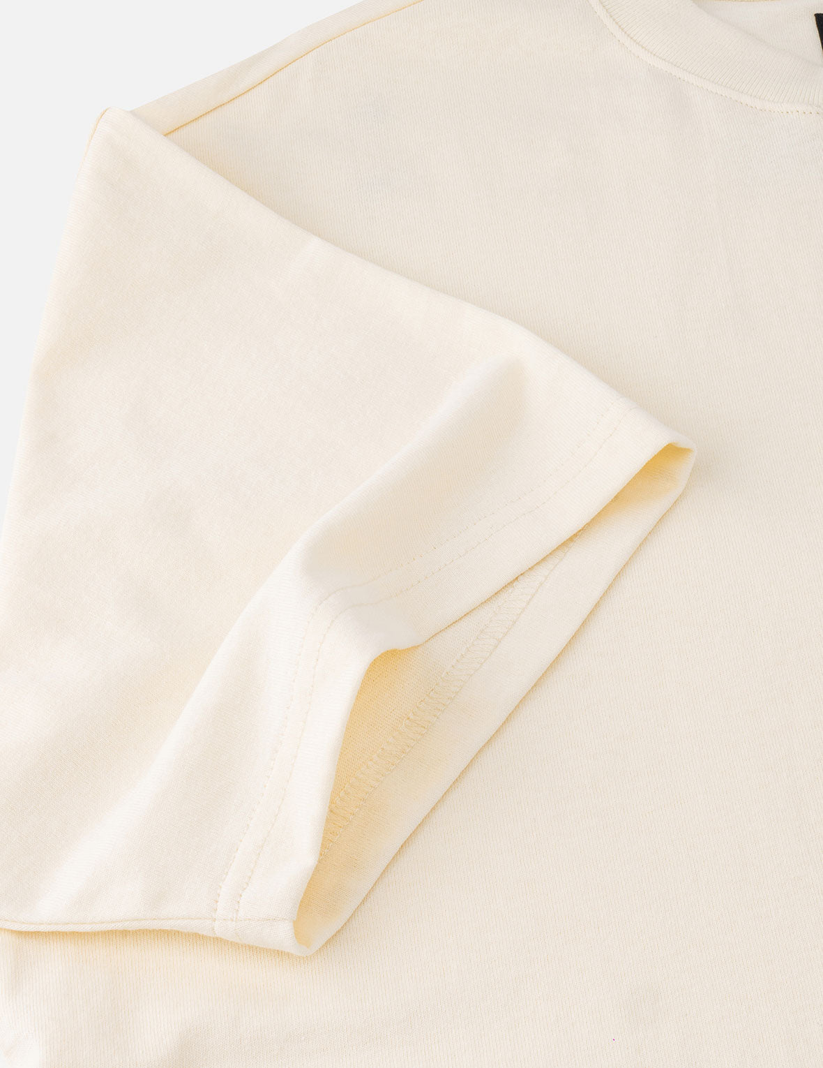 織錦貼袋短袖T恤