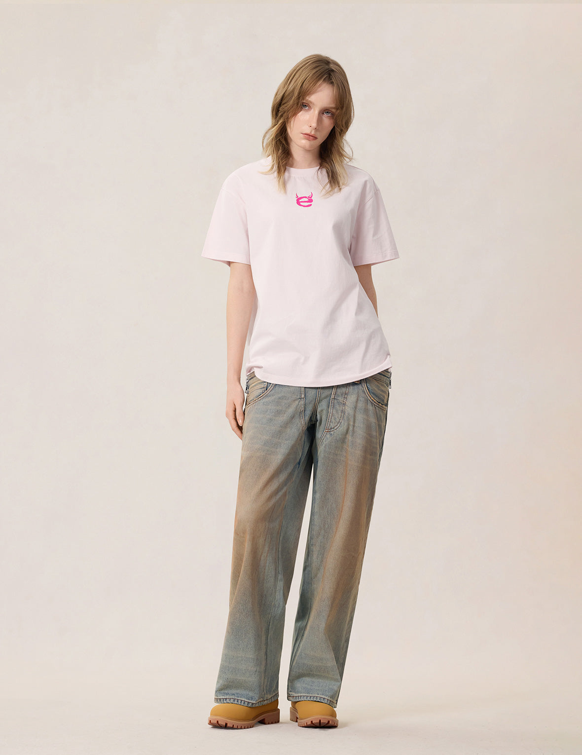 主題圖案大 M 印花 T恤