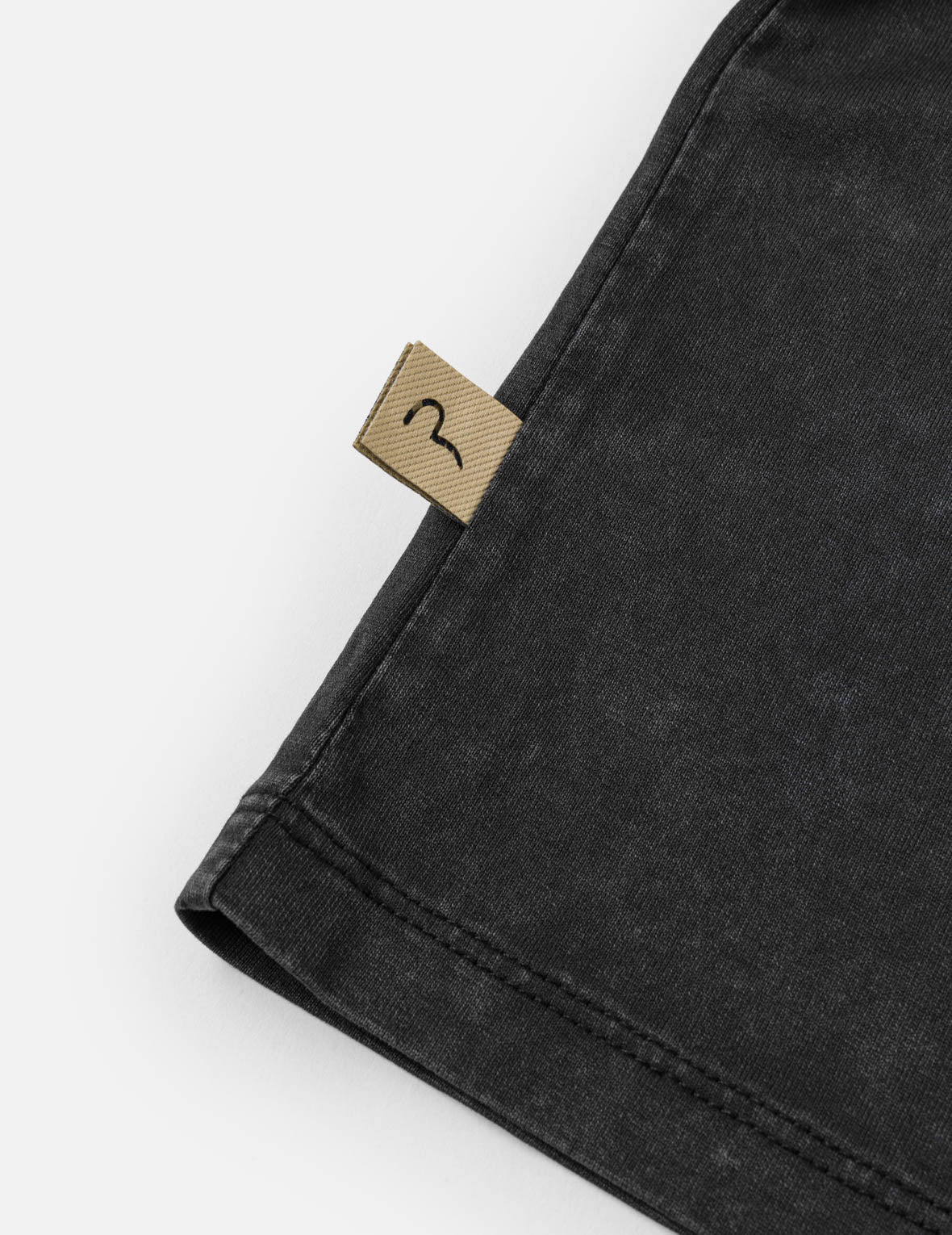 海鷗惡魔心形立體壓紋T恤